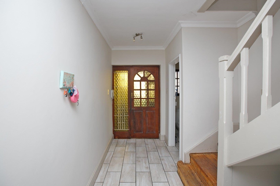 5 Bedroom Property for Sale in Claremont Western Cape